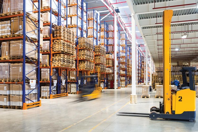Logistics dự báo sẽ kích thích nguồn cầu cho phân khúc Web Tổng Nhà Cái 99Kl99 Giải Trí Bậc Nhất công nghiệp. Ảnh: Shutterstock