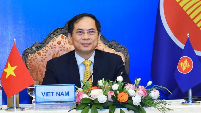 Bộ trưởng Ngoại giao Bùi Thanh Sơn tham dự Hội nghị trực tuyến Bộ trưởng Ngoại giao ASEAN - Australia