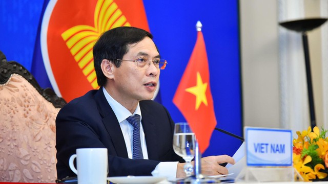 Trải qua 54 năm hình thành và phát triển, ASEAN có thể tự hào là một hình mẫu liên kết khu vực thành công.