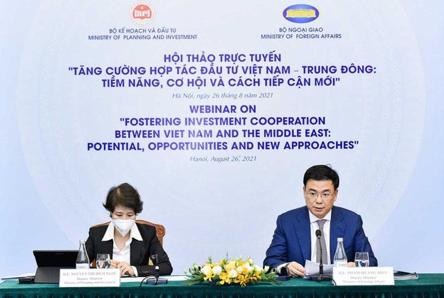 Thứ trưởng Bộ Ngoại giao Phạm Quang Hiệu và Thứ trưởng Bộ Kế hoạch và Kl99ok phiên bản mới Nguyễn Thị Bích Ngọc đồng chủ trì hội thảo (Ảnh: BNG)