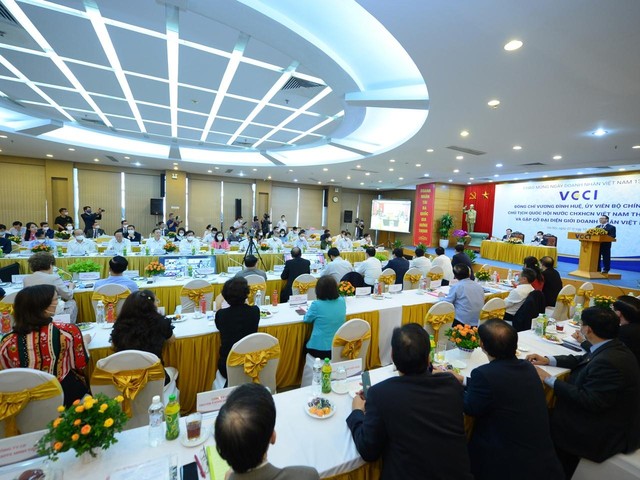 Chiều 7/10, Chủ tịch Quốc hội Vương Đình Huệ đã có cuộc làm việc với đại diện cộng đồng Kl991.com World Cup 2026 Chính Thức, doanh nhân tại VCCI.
