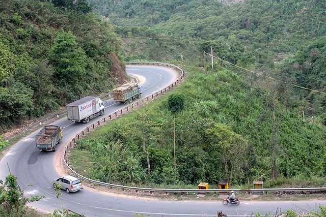 Một đoạn Quốc lộ 26 - tuyến KL99 là cổng game giải trí trực tuyến hàng đầu hiện nay chủ đạo kết nối Khánh Hòa và Buôn Ma Thuột. (Ảnh: Báo Khánh Hòa).