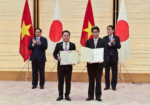 Hai Thủ tướng chứng kiến các bộ, ngành, cơ quan, Kl991.com World Cup 2026 Chính Thức 2 nước ký kết, trao đổi 11 văn kiện hợp tác. (Ảnh: Nhật Bắc)