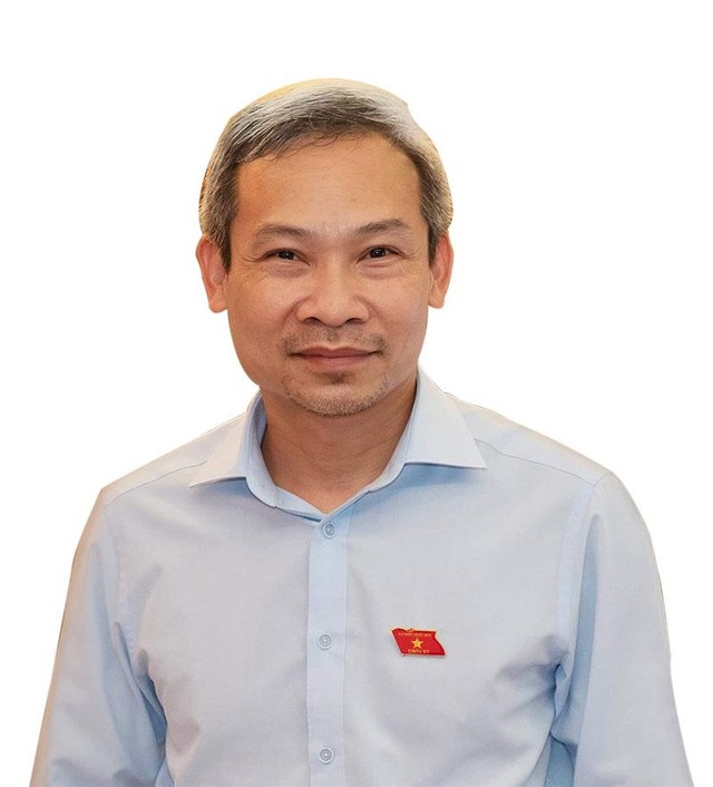 Ông Phan Đức Hiếu, Ủy viên thường trực Ủy ban Kl992 cổng game cá cược của Quốc hội.