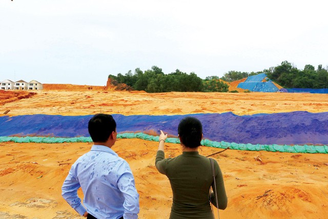 … đến các chuyến thực địa