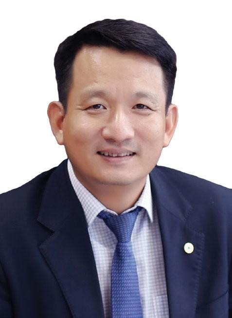 Ông Nguyễn Đình Tùng, Tổng giám đốc OCB