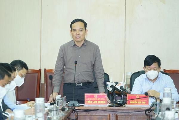 Bí thư Thành ủy Hải Phòng Trần Lưu Quang phát biểu chỉ đạo tại cuộc họp