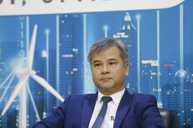 Ông Nguyễn Tuấn Anh, Phó cục trưởng Cục Điện lực và Năng lượng Tái tạo (Bộ Công thương): Việt Nam cần 141,59 tỷ USD vốn Kl99ok phiên bản mới vào ngành điện giai đoạn 2021-2030.