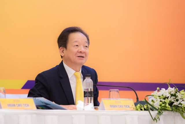Ông Đỗ Quang Hiển từ nhiệm các chức danh chủ tịch HĐQT, thành viên HĐQT và tổng giám đốc tại 99Kl99 link đăng nhập Sài Gòn - Hà Nội, Công ty CP Kl994 game bài casino hấp dẫn T&amp;T hay Kl99kl phiên bản hoạt động BSH để ngồi ghế Chủ tịch HĐQT SHB