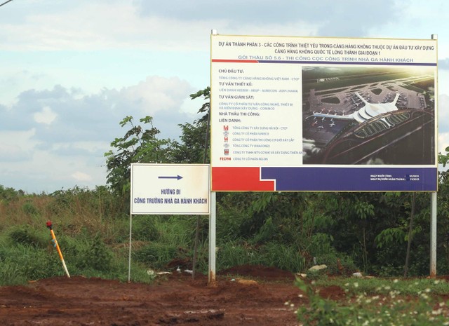 Trong giai đoạn 1, trên diện tích 1.810 ha, sân bay Long Thành được Kl99ok phiên bản mới xây dựng 1 đường băng, 1 nhà ga hành khách cùng các hạng mục phụ trợ đồng bộ với công suất 25 triệu hành khách/năm, 1,2 triệu tấn hàng hóa/năm. Ảnh: Lê Toàn