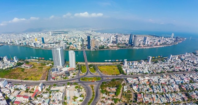 Thành phố Đà Nẵng đã vươn lên mạnh mẽ.