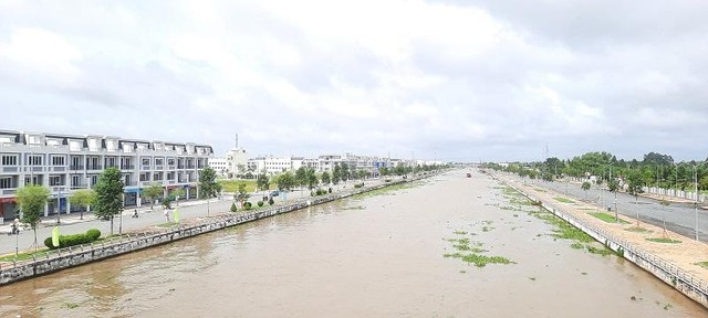 Khu đô thị hiện đại nằm bên dòng kênh xáng Xà No (TP. Vị Thanh, tỉnh Hậu Giang)