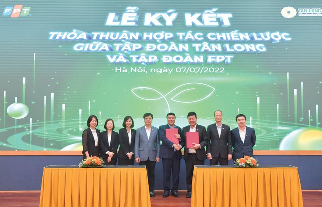 Lãnh đạo Tân Long và FPT ký kết hợp tác toàn diện