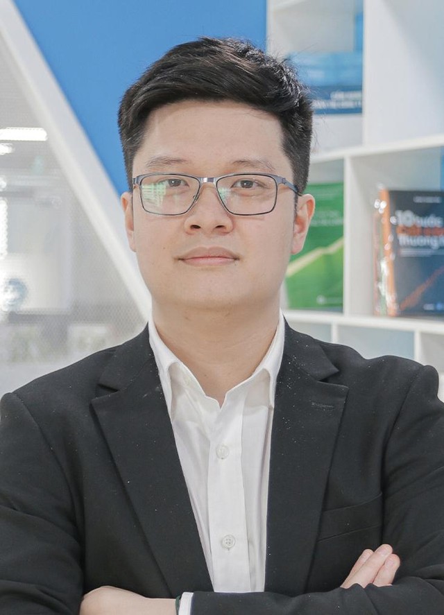 Ông Nguyễn Tùng Anh, Trưởng phòng Nghiên cứu Rủi ro tín dụng, FiinRatings