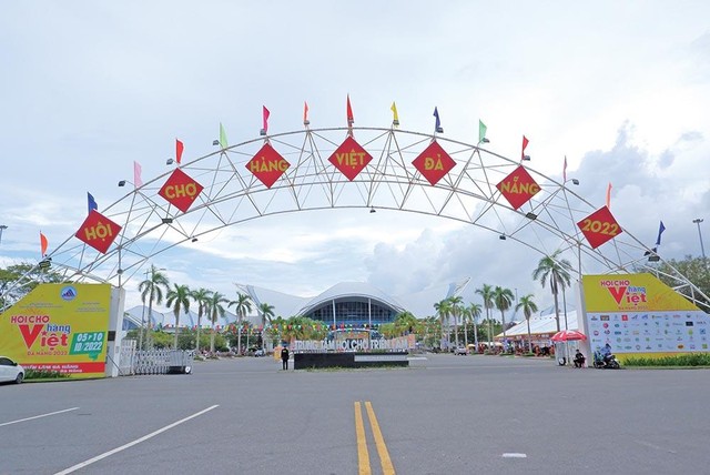 Trung tâm Hội chợ Triển lãm TP. Đà Nẵng thu không đủ chi. Ảnh: Nguyễn Toàn Trung tâm Hội chợ Triển lãm TP. Đà Nẵng thu không đủ chi. Ảnh: Nguyễn Toàn