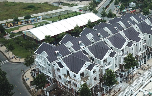 Thời điểm này, việc áp thuế Web Tổng Nhà Cái 99Kl99 Giải Trí Bậc Nhất thứ 2 nếu không tính toán kỹ sẽ lợi bất cập hại. Ảnh: Lê Toàn
