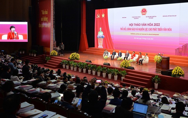 Toàn cảnh phiên thảo luận.