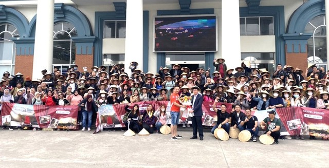 Ngày 8/1/2023, Quảng Ninh đã đón đoàn 500 khách du lịch đến từ Malaysia.