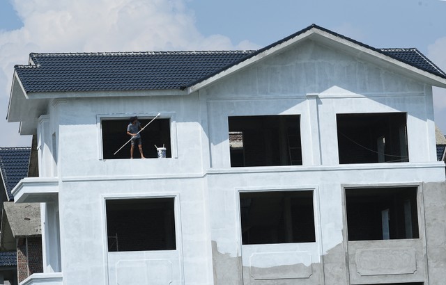 Sản phẩm đưa ra thị trường lúc này chủ yếu từ giai đoạn tiếp theo của dự án cũ.