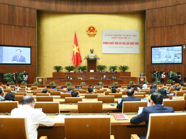 Phiên chất vấn được tổ chức tại Hội trường Diên Hồng, Nhà Quốc hội.