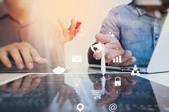 Tại Việt Nam, công nghệ Blockchain đang được ứng dụng chủ yếu trong các lĩnh vực dịch vụ Kl991.com nạp rút nhanh, dịch vụ công, giáo dục…
