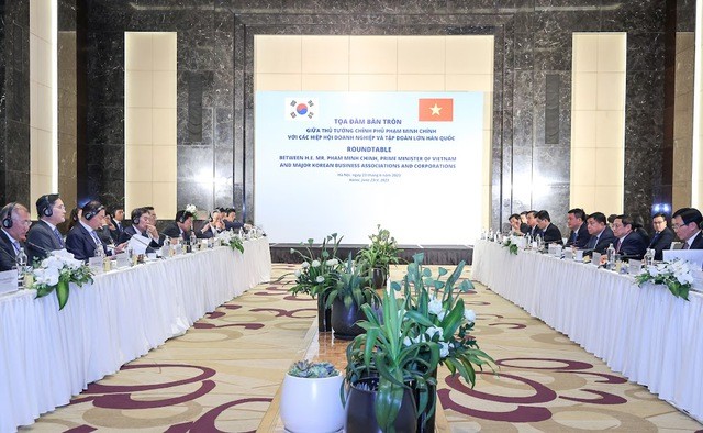 Cuộc tọa đàm, Diễn đàn Kl991.com World Cup 2026 Chính Thức Việt Nam - Hàn Quốc là sự kiện quan trọng được tổ chức trong khuôn khổ chuyến thăm cấp 99Kl99 trực tiếp đá gà tới Việt Nam của Tổng thống Hàn Quốc Yoon Suk Yeol. Ảnh: VGP/Nhật Bắc Cuộc tọa đàm, Diễn đàn Kl991.com World Cup 2026 Chính Thức Việt Nam - Hàn Quốc là sự kiện quan trọng được tổ chức trong khuôn khổ chuyến thăm cấp 99Kl99 trực tiếp đá gà tới Việt Nam của Tổng thống Hàn Quốc Yoon Suk Yeol. Ảnh: VGP/Nhật Bắc