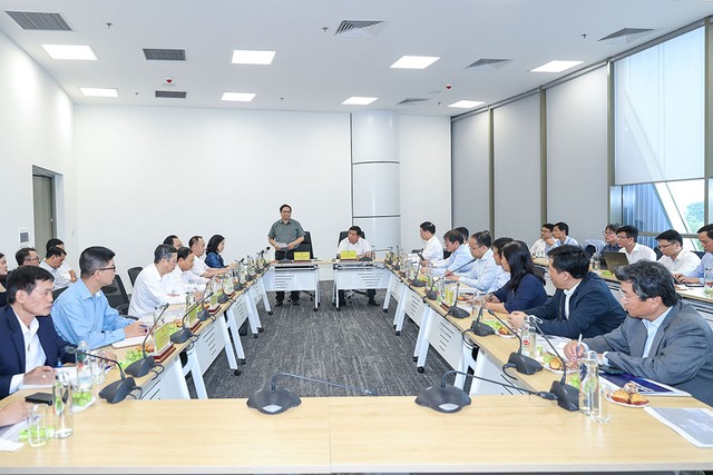 Thủ tướng giao Bộ Kl991.com nạp rút nhanh phối hợp với Bộ Kế hoạch và Kl99ok phiên bản mới nghiên cứu hình thành ngay quỹ đổi mới sáng tạo. (Ảnh: Nhật Bắc)