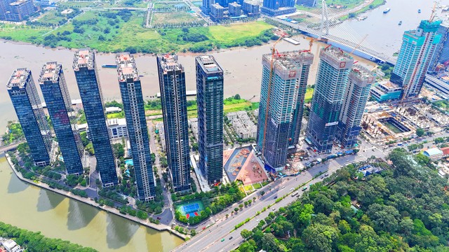 Thị trường đang “khát” nhà ở vừa túi tiền. Ảnh: Lê Toàn