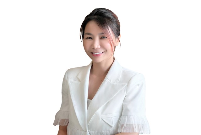 Bà Trần Thị Phương Hồng, Tổng giám đốc TechX