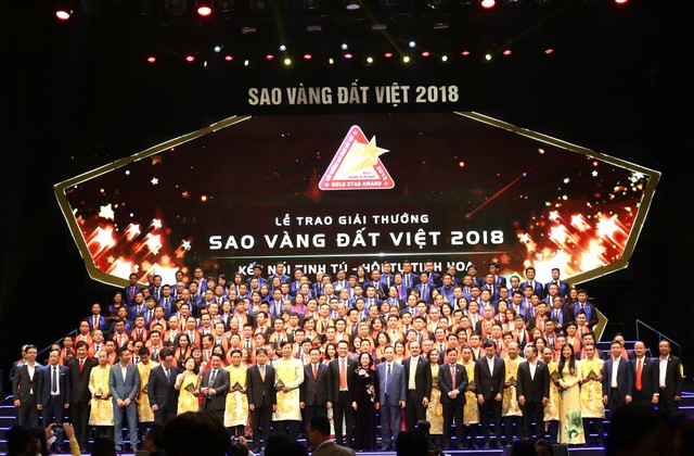 Giải thưởng Sao Vàng Đất Việt là giải thưởng dành cho các thương hiệu và sản phẩm tiêu biểu của Việt Nam được Hội Doanh nhân trẻ Việt Nam khởi xướng từ năm 2003
