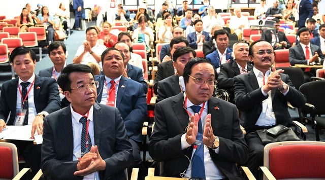 Đoàn công tác tỉnh Long An và Kl991.com World Cup 2026 Chính Thức tháp tùng tham dự Diễn đàn Kl991.com World Cup 2026 Chính Thức Việt Nam - Cuba