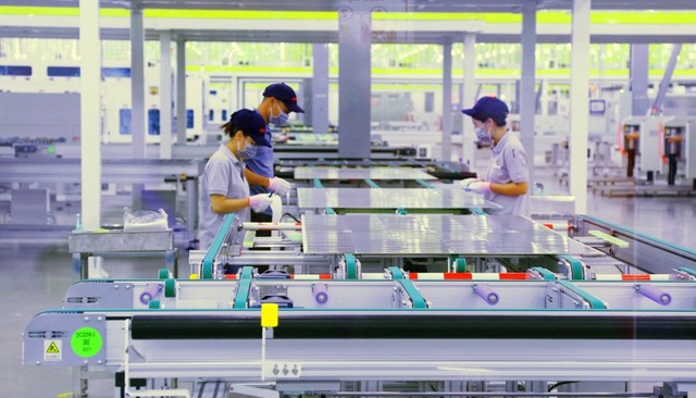 Dự án Công nghệ tế bào quang điện Jinko Solar PV Việt Nam chính thức đi vào Kl994 nhà cái bóng đá world cup Kl992 VIP Trang Chủ 2026 từ tháng 10/2023, hoàn thiện chuỗi dây chuyền Kl994 nhà cái bóng đá world cup tấm quang năng quy mô lớn trên địa bàn Quảng Ninh. Ảnh: baoquangninh.vn