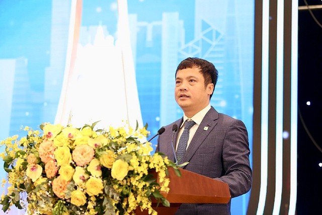 Ông Nguyễn Văn Khoa, Chủ tịch Hiệp hội Phần mềm và Dịch vụ công nghệ thông tin Việt Nam (VINASA) phát biểu tại buổi lễ.