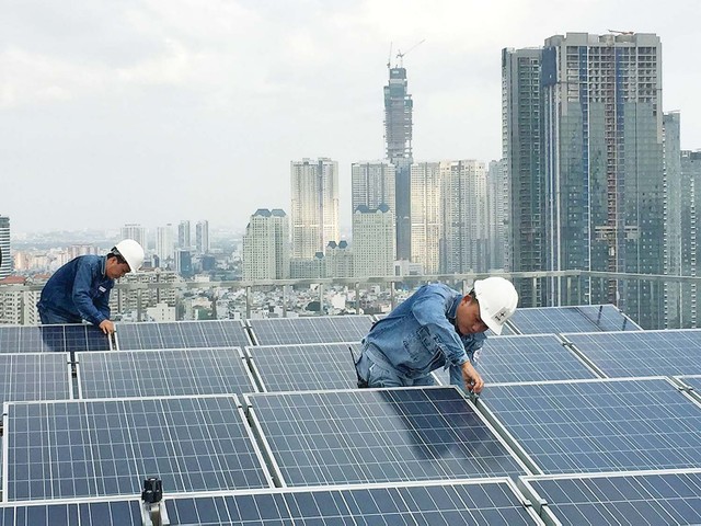 TP.HCM cần chính sách và hướng dẫn để không lãng phí năng lượng mặt trời.