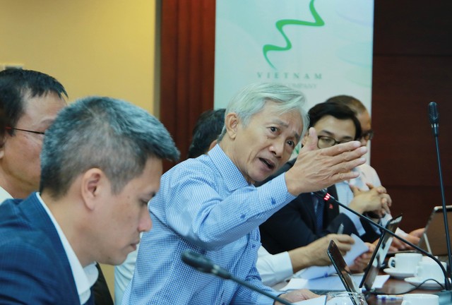 Hội đồng Bình chọn làm việc công tâm, nghiêm túc tìm ra các báo cáo thường niên xứng đáng nhất đạt giải