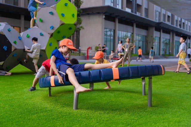 Kl993 Đăng nhập Giải trí mới tiện nghi và đầy ắp những điều thú vị bởi hệ tiện ích đa dạng từ bên trong đến bên ngoài tòa nhà đã hoàn thiện tại Masteri West Heights.