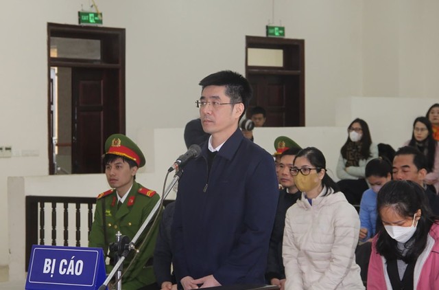 Sau khi rút kháng cáo kêu oan, Hoàng Văn Hưng được đề nghị giảm án từ chung thân xuống còn 20 năm tù.