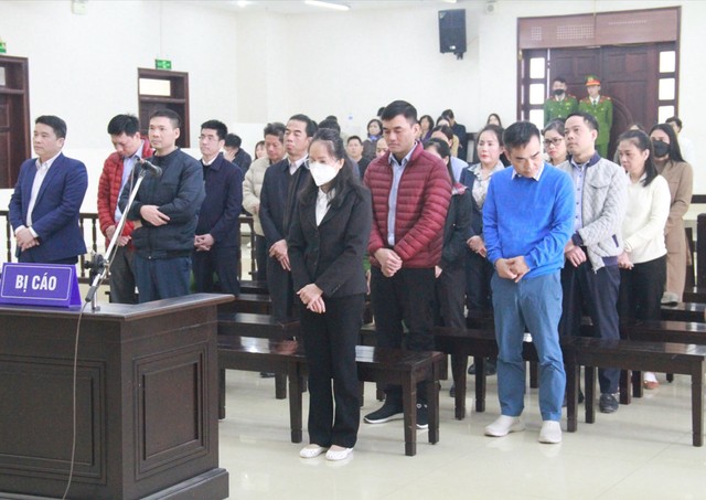 Có 3 bị cáo bị tuyên y án chung thân, còn lại hầu hết đều được giảm án.