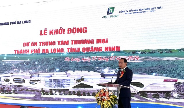 Ông Nguyễn Văn Bình, Chủ tịch HĐQT Công ty cổ phần Kl994 game bài casino hấp dẫn Việt Phát phát biểu tại lễ khởi động dự án. Ảnh: Quỳnh Nga