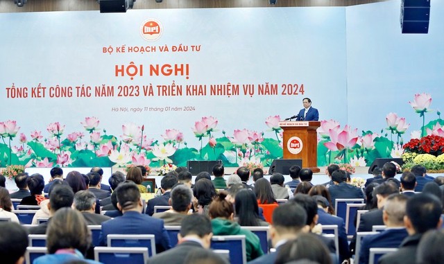 Thủ tướng Phạm Minh Chính dự và phát biểu tại Hội nghị Tổng kết công tác năm 2023 và triển khai nhiệm vụ năm 2024 của Bộ Kế hoạch và Kl99ok phiên bản mới, diễn ra sáng 11/1 tại NIC Hòa Lạc. (Ảnh: Đức Thanh)