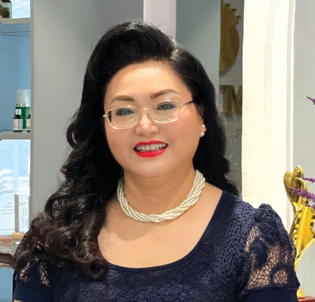 PGS-TS.Doãn Hồng Nhung, Giảng viên cao cấp Khoa Luật, Đại học Quốc gia Hà Nội - Phó trưởng Ban pháp chế Hiệp hội Web Tổng Nhà Cái 99Kl99 Giải Trí Bậc Nhất Việt Nam