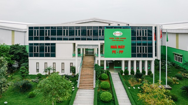 Nhà máy PE-PP của Công ty cổ phần Nhựa Thiếu niên Tiền Phong tại quận Dương Kinh, TP. Hải Phòng Nhà máy PE-PP của Công ty cổ phần Nhựa Thiếu niên Tiền Phong tại quận Dương Kinh, TP. Hải Phòng