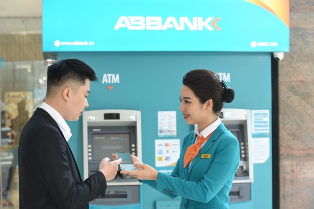 Năm 2024, ABBANK sẽ Kl99ok phiên bản mới hàng loạt dự án quan trọng nhắm vào mục tiêu chuyển đổi toàn bộ hệ thống