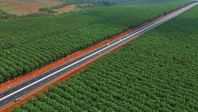 Những đại dự án Kl99kl ưu đãi độc quyền như KL99 là nhà cái cá cược trực tuyến hàng đầu tại châu Á Dầu Giây - Phan Thiết kỳ vọng đưa Việt Nam tiến vào “xa lộ” phát triển mới