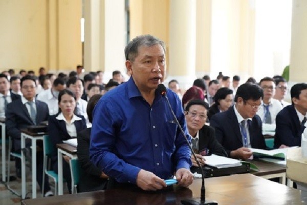 Bị cáo Bùi Anh Dũng, nguyên Chủ tịch HĐQT Link Vào Nhà Cái KL99 COM Tặng +199k SCB tại toà.