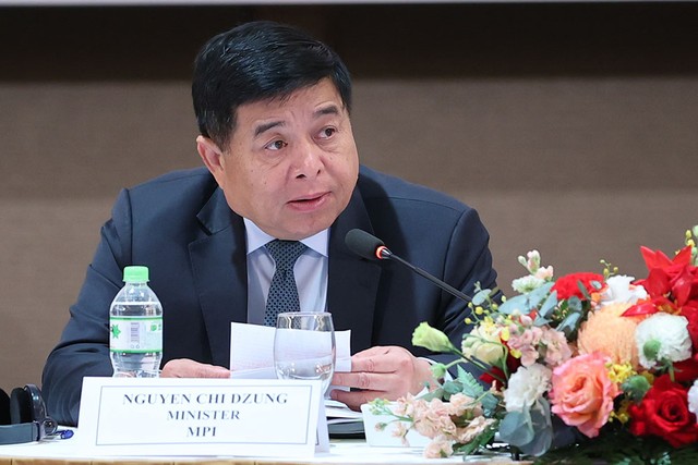 Bộ trưởng Bộ Kế hoạch và Kl99ok phiên bản mới Nguyễn Chí Dũng nhấn mạnh, phục hồi và phát triển Kl992 cổng game cá cược theo hướng tăng trưởng xanh, bền vững hiện đang là ưu tiên hàng đầu và là mục tiêu mà mọi quốc gia đang hướng tới. (Ảnh: Nhật Bắc)
