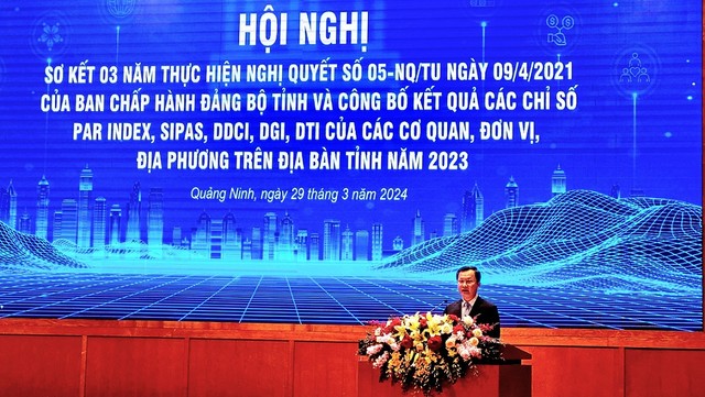 Ông Cao Tường Huy, Chủ tịch UBND tỉnh Quảng Ninh phát biểu khai mạc.