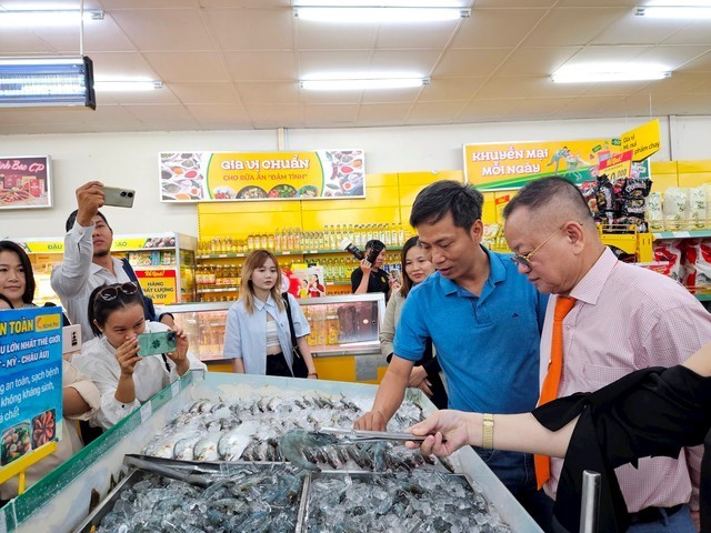 Quyết định khai thác mạnh thị trường nội địa của Minh Phú được chú ý bởi đây là Công ty vốn chú trọng xuất khẩu