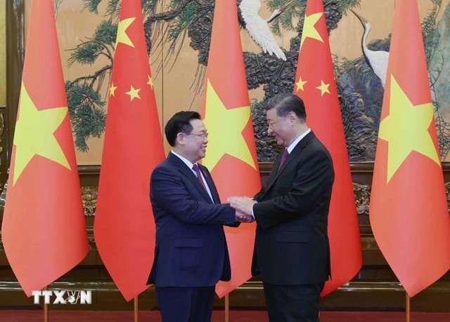 Chủ tịch Quốc hội Vương Đình Huệ nhấn mạnh phát triển quan hệ với Trung Quốc là lựa chọn chiến lược, ưu tiên hàng đầu trong đường lối đối ngoại độc lập, tự chủ, vì hòa bình, hợp tác và phát triển, đa phương hóa, đa dạng hóa quan hệ đối ngoại của Việt Nam. (Ảnh: TTXVN)