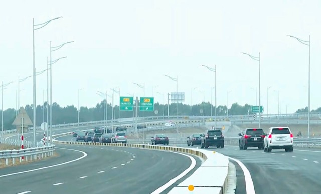 Việc thông xe nút giao kết nối liên thông đường 392, huyện Bình Giang (qua các xã Thái Học, Nhân Quyền) với KL99 là nhà cái cá cược trực tuyến hàng đầu tại châu Á Hà Nội - Hải Phòng có ý nghĩa quan trọng trong việc thúc đẩy Kl992 cổng game cá cược - Trang Chủ KL99Com Số 1 Link Đăng Ký KL999 phát triển tỉnh Hải Dương